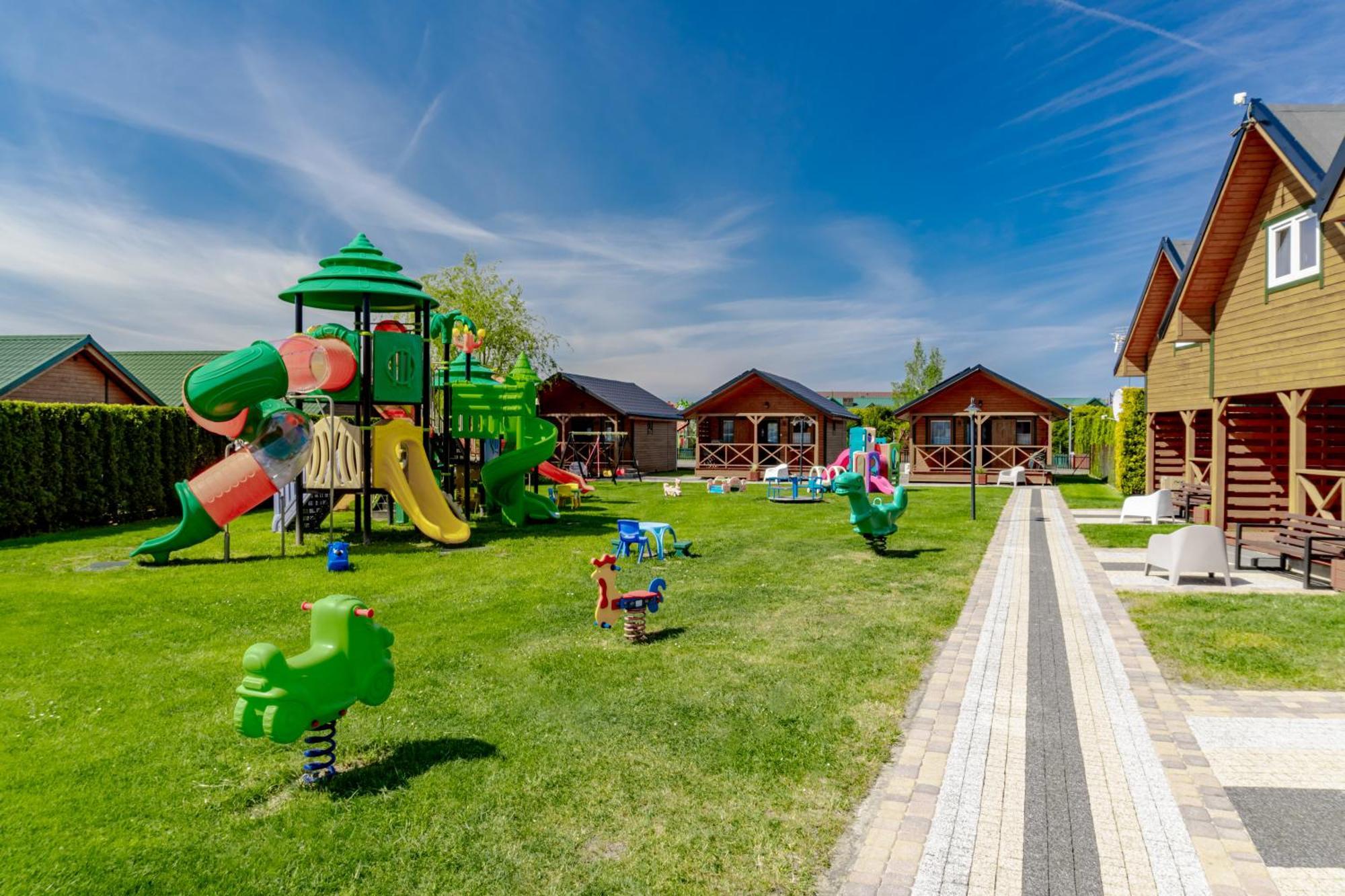 Domki Morena - Rodzinne Domki Blisko Plazy Karwia Exterior photo