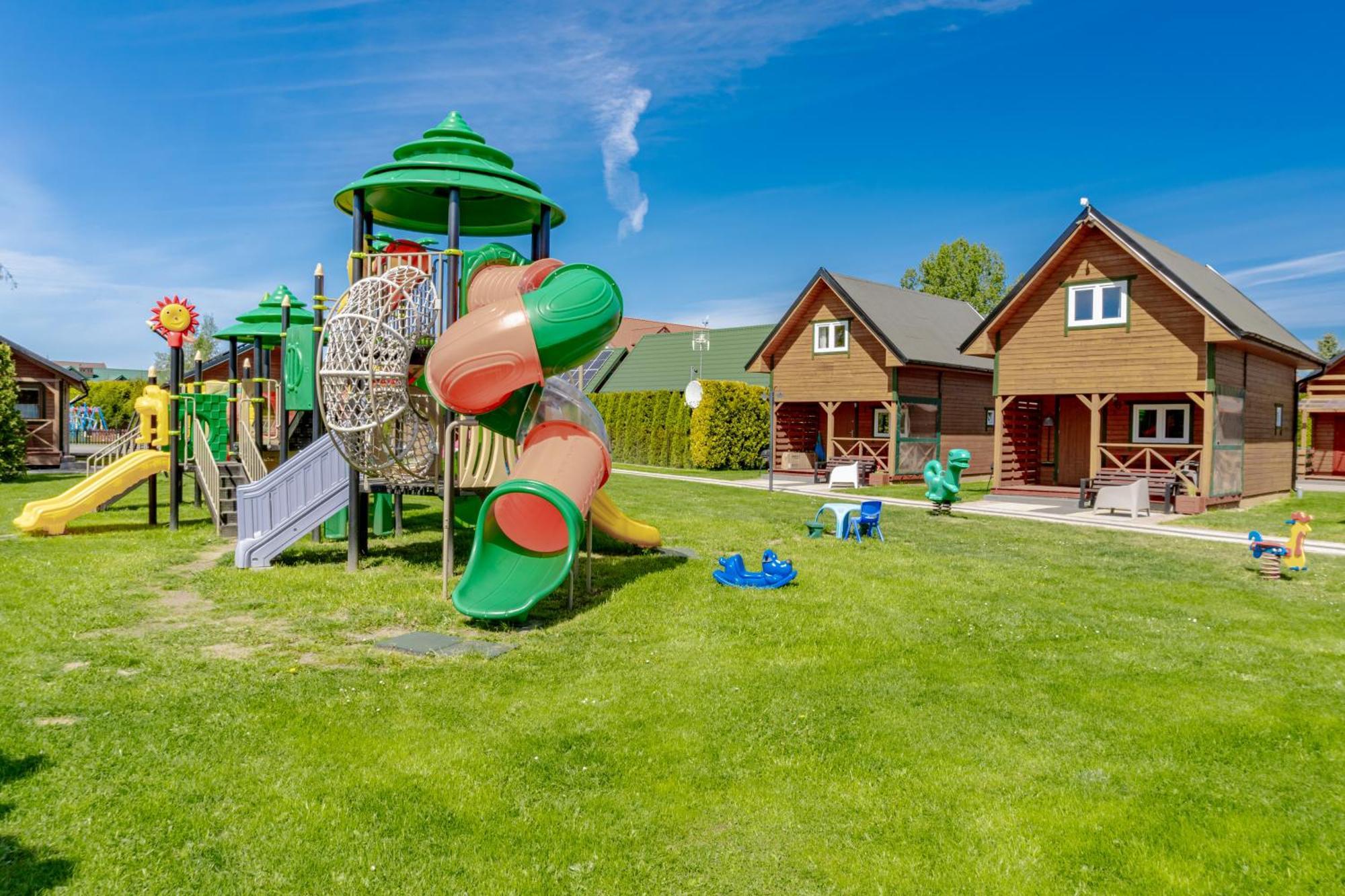 Domki Morena - Rodzinne Domki Blisko Plazy Karwia Exterior photo